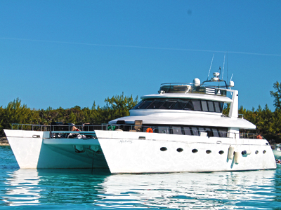 80' Catamaran Bahamas