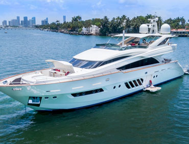 Bahamas Romantic Private Yacht Charters